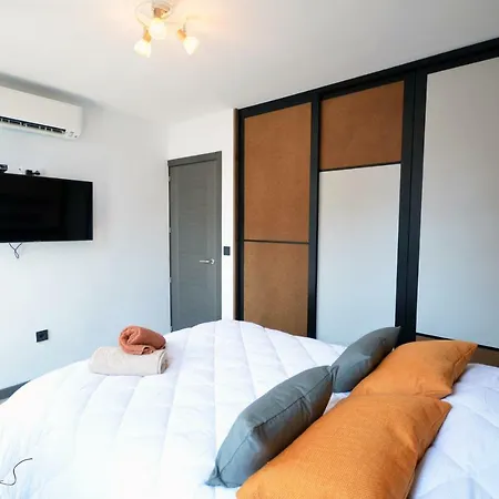 Casita En El Cabanal Con Patio 瓦伦西亚